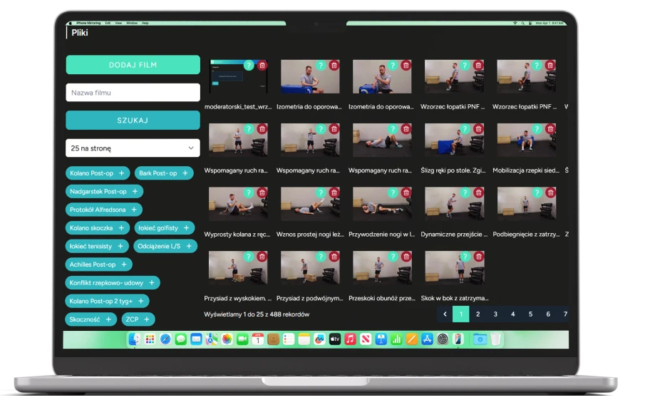 Funkcjonalność listy ćwiczeń przedstawiona na laptopie